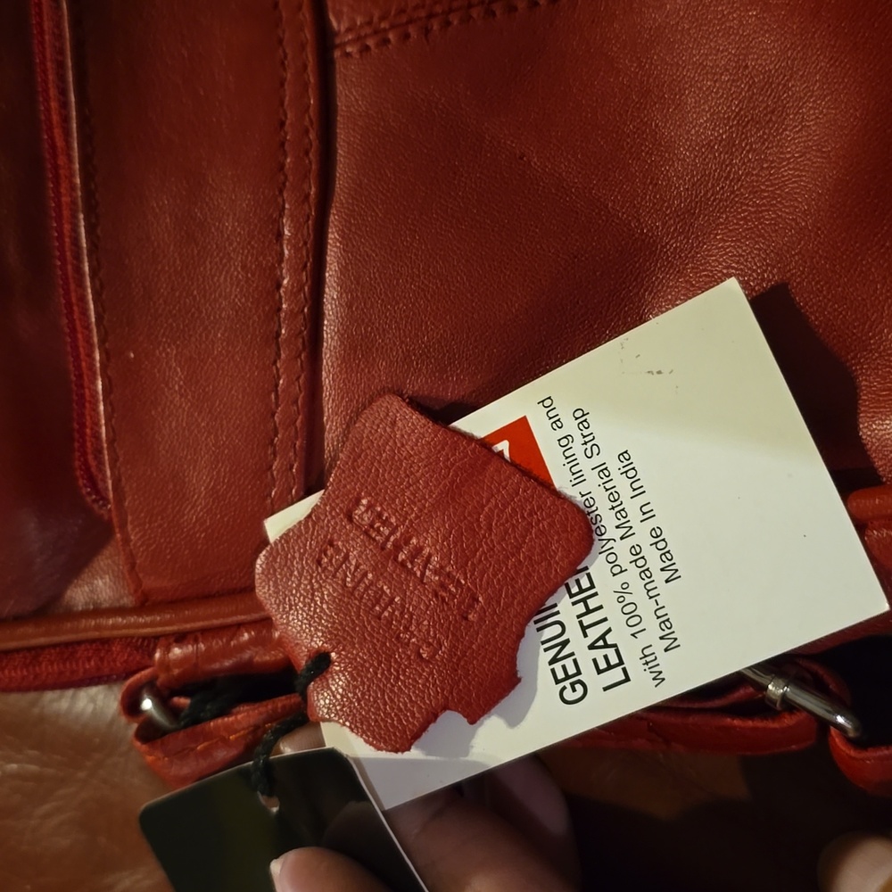 Red Leather Crossbody Bag - Picture 5 of 5